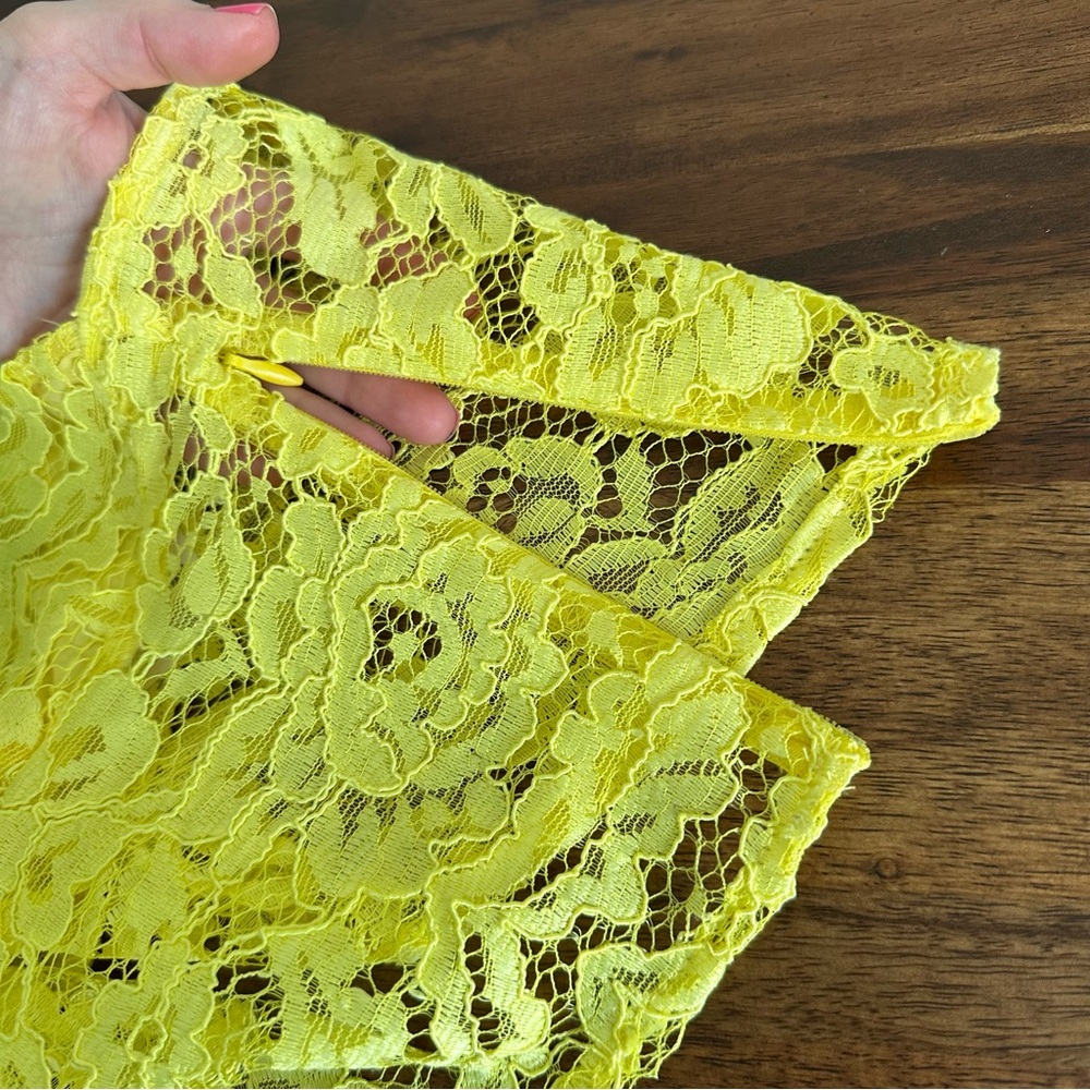 ViColo Yellow Lace Crop Top. Made in Italy. - Picture 3 of 5